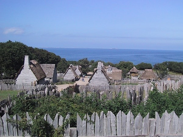 Photo: Plimoth Plantation living museum, Plymouth, Massachusetts. Credit: Nancy; Wikimedia Commons.