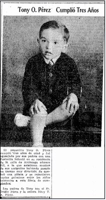prensa-newspaper-1012-1945-tony-perez-birthday article about Tony Perez's birthday party, Prensa newspaper article 12 October 1945