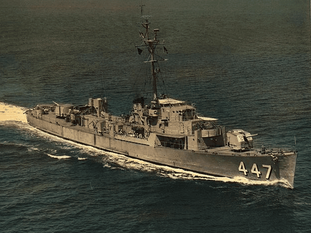 photo of the USS Albert T. Harris (DE-447)