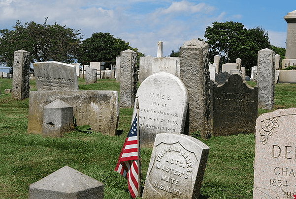 Photo: Common Burying Ground and Island Cemetery in Newport, Rhode Island. Credit: Matt H. Wade; Wikimedia Commons.