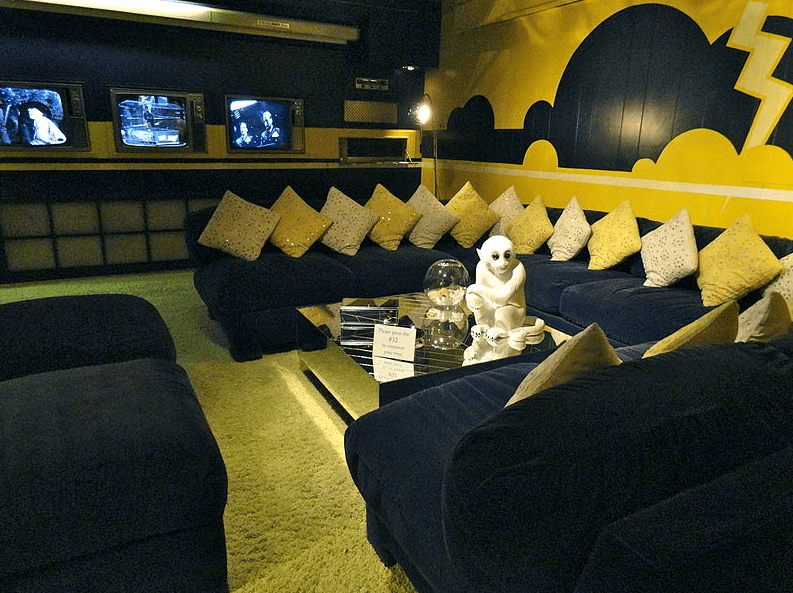 Photo: Graceland’s TV room