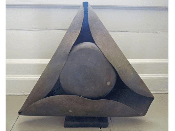 Photo: the 18th century felt hat that belonged to Simeon Plummer