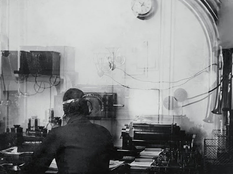 Photo: the only known picture of Titanic’s wireless radio room, taken by the catholic priest Francis Browne, 11 April 1912