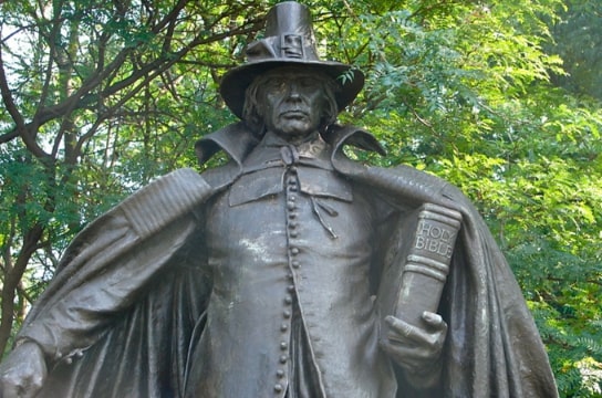 Photo: close-up of “The Pilgrim” statue, Philadelphia, Pennsylvania. Credit: Smallbones; Wikimedia Commons.