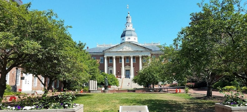 Photo: the Maryland State House, Annapolis, Maryland. Credit: Upstateherd; Wikimedia Commons.