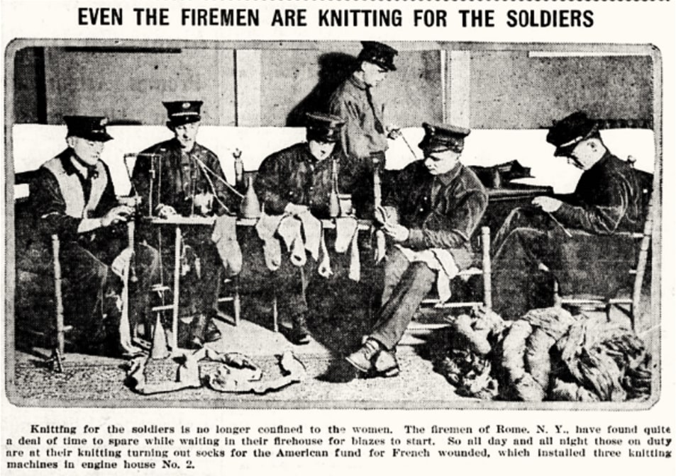 An article about Americans knitting for WWI soldiers, Pinedale Roundup newspaper 6 December 1917
