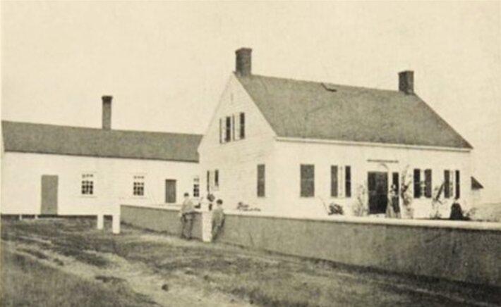 Photo: birthplace of Thomas Y. Crowell. Credit: Dennis Historical Society.