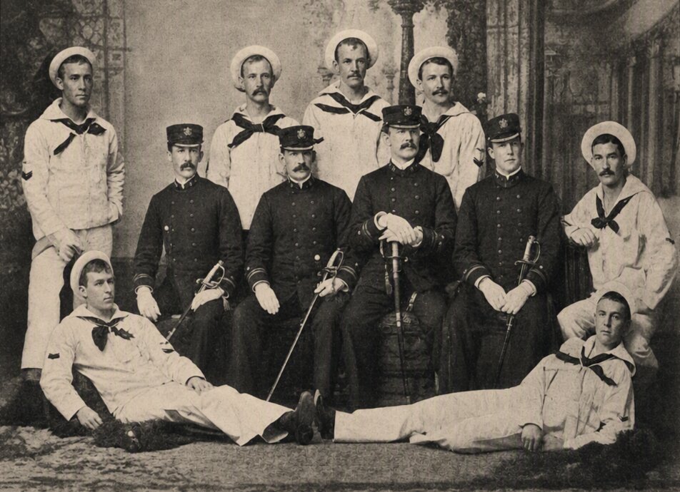 Photo: officers and petty officers of G Company Naval Brigade. Credit: New Bedford Public Library.